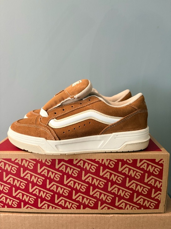 Vans Other - Vans Men’s Low-Top Suede Sneakers in Tan with White Stripe